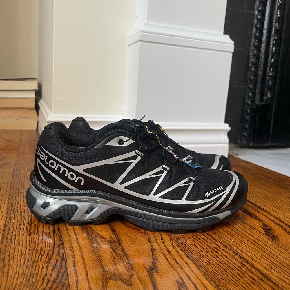 Salomon Black/Silver XT6